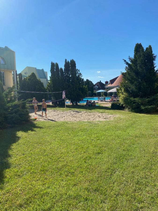 Bláthy Apartman Siófok Exterior foto