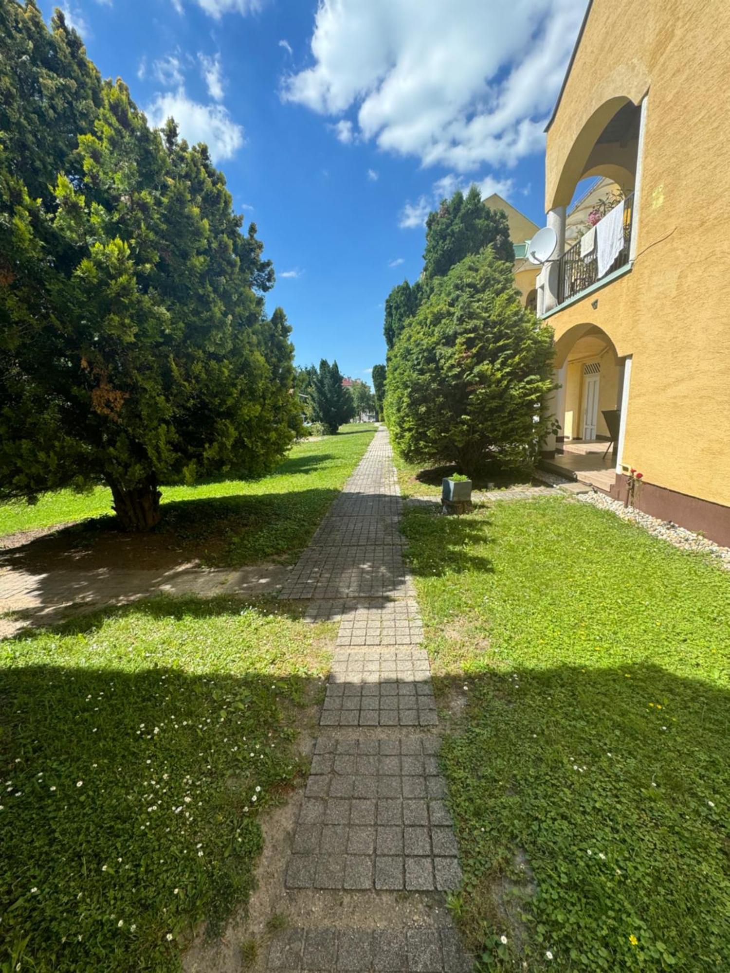 Bláthy Apartman Siófok Exterior foto